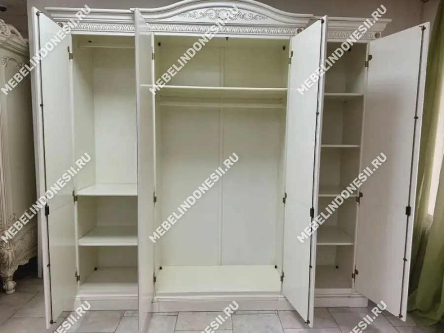 Шкаф 4х дверный с зеркалом "Венеция" Орех 773  купить в интернет магазине Мебель из массива. Звоните +7 495 961-63-63 Шкафы для одежды из массива дерева
