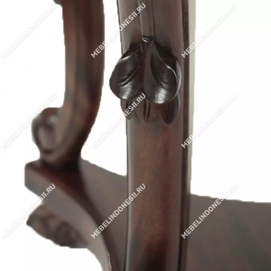Кофейный стол резной  